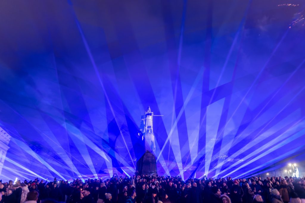 Naujųjų naktį Vilniaus Katedros aikštėje – įspūdingas šviesų šou: fejerverkų prašome nenaudoti